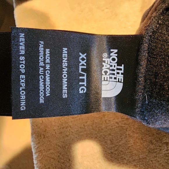 The North Face Gloves - Picture 5 of 6